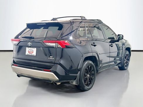 Used 2023 Toyota RAV4 SE AWD/4WD image 4