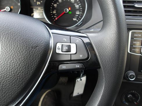 Used 2016 Volkswagen Jetta S FWD image 16