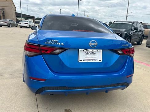 Used 2025 Nissan Sentra SV FWD image 7