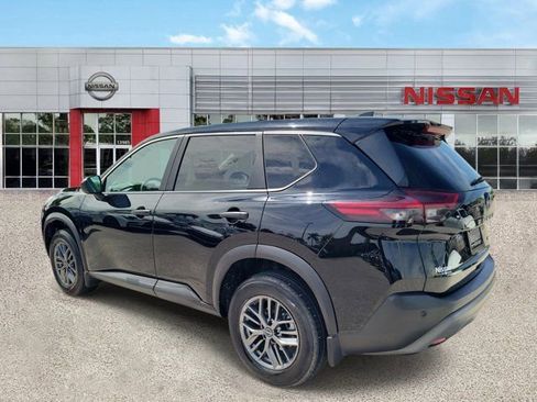 Certified 2023 Nissan Rogue S AWD/4WD image 7