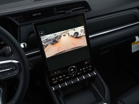 New 2026 GMC Terrain Elevation w/ Elevation Premium Package image 25