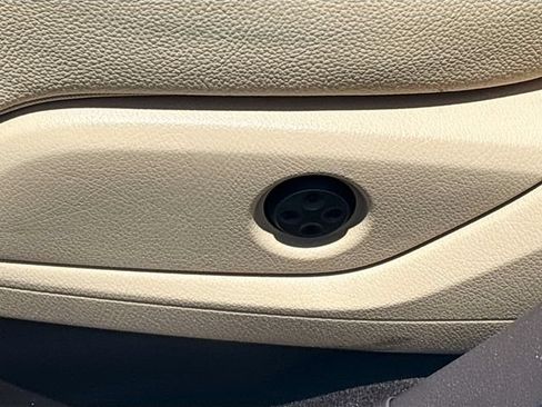 Used 2018 Mercedes-Benz GLE 350 image 19
