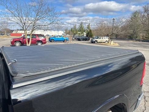 Used 2019 RAM 1500 Laramie image 11