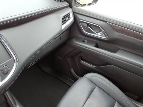 Used 2024 Chevrolet Tahoe LT AWD/4WD image 34