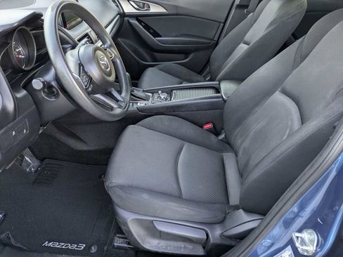 Used 2018 MAZDA MAZDA3 Sport image 12
