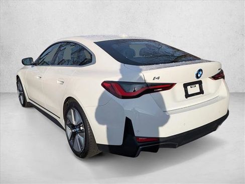 Used 2023 BMW i4 eDrive35 w/ Premium Package image 8