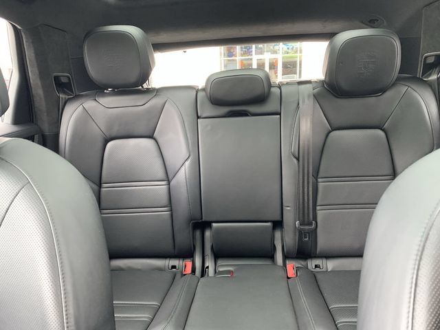Used 2019 Porsche Cayenne Turbo AWD/4WD image 13