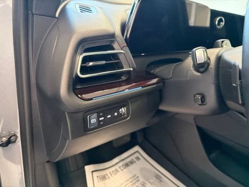 Used 2026 Chevrolet Traverse RS w/ LPO, Floor Liner Package AWD/4WD image 24