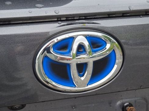 Used 2023 Toyota RAV4 XLE w/ XLE Grade Weather Package AWD/4WD image 17