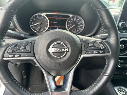 Used 2025 Nissan Sentra SV w/ All-Weather Package FWD image 14