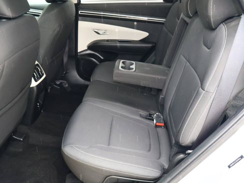 Used 2022 Hyundai Tucson SEL FWD image 18