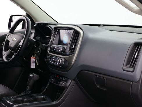 Used 2018 Chevrolet Colorado Z71 RWD image 39