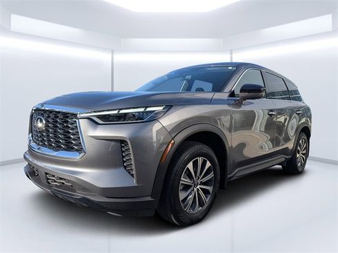 Certified 2025 INFINITI QX60 Pure image 7