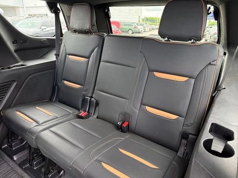 Used 2021 GMC Yukon AT4 w/ AT4 Premium Plus Package AWD/4WD image 22