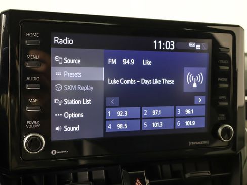 Used 2022 Toyota Corolla LE FWD image 38