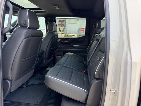 New 2026 GMC Sierra 1500 AT4X AWD/4WD image 7