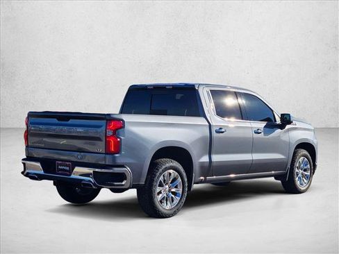 Used 2019 Chevrolet Silverado 1500 LTZ w/ LTZ Premium Package image 5