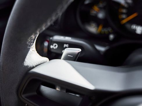 Used 2019 Porsche 911 GT3 RS RWD image 46