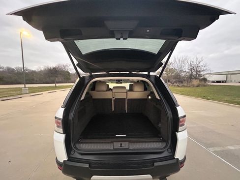 Used 2015 Land Rover Range Rover Sport HSE image 6