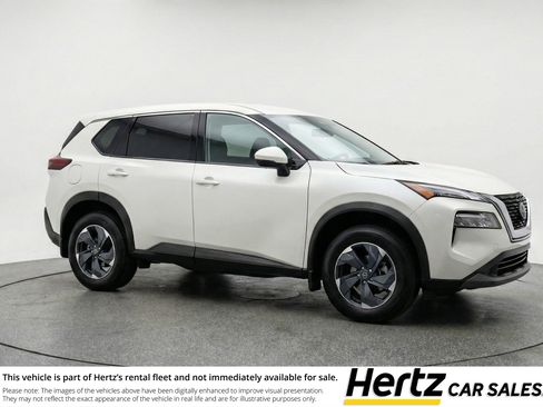 Used 2025 Nissan Rogue SV AWD/4WD image 1