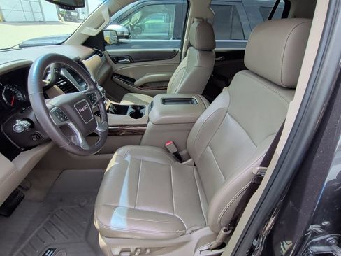Used 2018 GMC Yukon SLT w/ Open Road Package RWD image 11