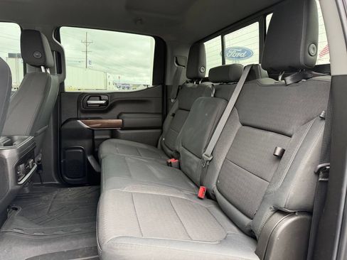 Used 2019 Chevrolet Silverado 1500 LT Trail Boss AWD/4WD image 16