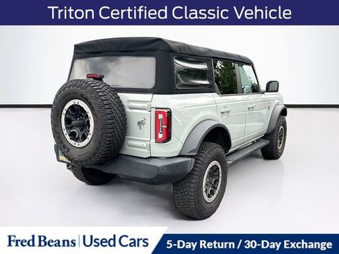 Used 2021 Ford Bronco Outer Banks w/ Sasquatch Package AWD/4WD image 7