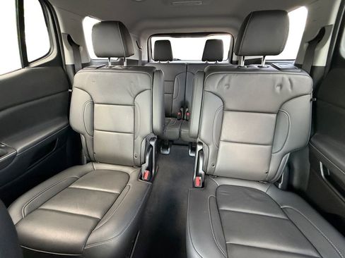 Used 2023 GMC Acadia SLT w/ Elevation Edition AWD/4WD image 29