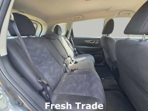 Used 2015 Nissan Rogue S AWD/4WD image 8