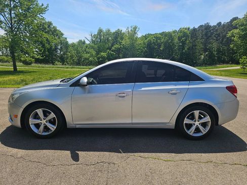 Used 2014 Chevrolet Cruze LT FWD image 10