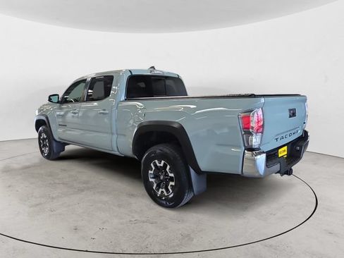 Used 2023 Toyota Tacoma TRD Off-Road w/ Black Out Package (TMS) AWD/4WD image 3