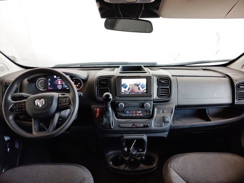 Used 2025 RAM ProMaster 2500 w/ U-Haul Equipment Group FWD image 37
