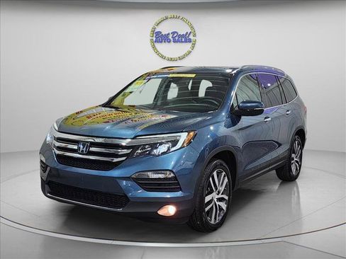 Used 2016 Honda Pilot Elite image 1