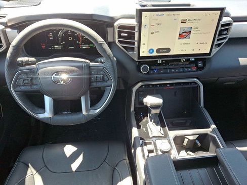 New 2026 Toyota Tundra Limited AWD/4WD image 10