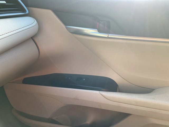 Used 2020 Toyota Camry LE w/ Fleet Convenience Package FWD image 24