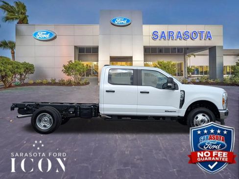 New 2026 Ford F350 XL w/ XL Chrome Package AWD/4WD image 1