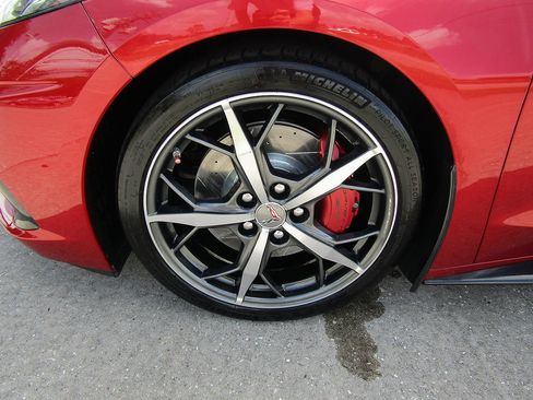 Used 2021 Chevrolet Corvette Stingray Premium Conv w/ Z51 Performance Package RWD image 22