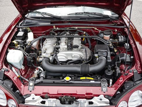 Used 2003 MAZDA MX-5 Miata LS RWD image 37