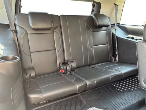 Used 2019 Chevrolet Tahoe Premier AWD/4WD image 35