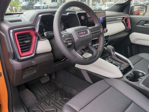 New 2026 GMC Canyon AT4X w/ AT4X AEV Edition AWD/4WD image 10