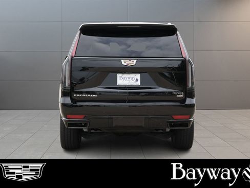 Certified 2024 Cadillac Escalade Sport Platinum AWD/4WD image 6