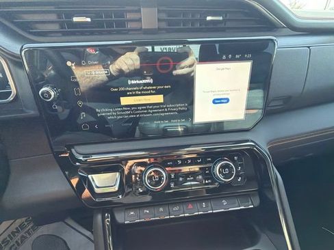 Certified 2024 GMC Sierra 1500 AT4 w/ Technology Package AWD/4WD image 19