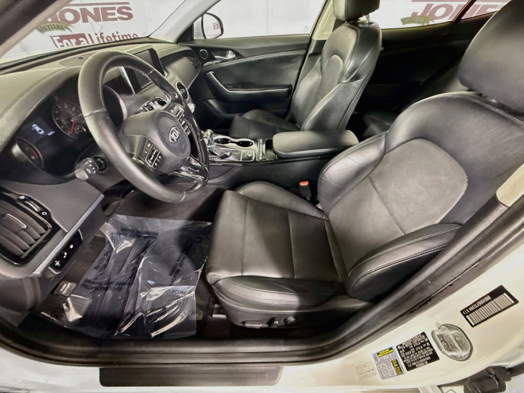 Used 2019 Kia Stinger RWD image 24