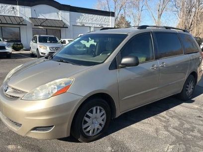 Used 2009 Toyota Sienna CE