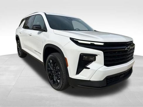 New 2026 Chevrolet Traverse LT w/ Midnight/Sport Edition image 7