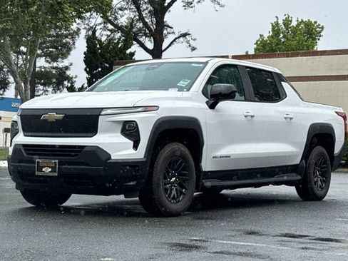 Used 2024 Chevrolet Silverado EV W/T image 8