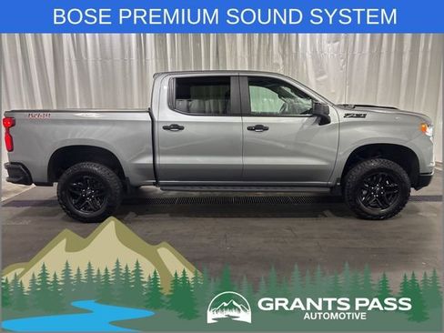 Used 2024 Chevrolet Silverado 1500 LT Trail Boss w/ Convenience Package II image 2