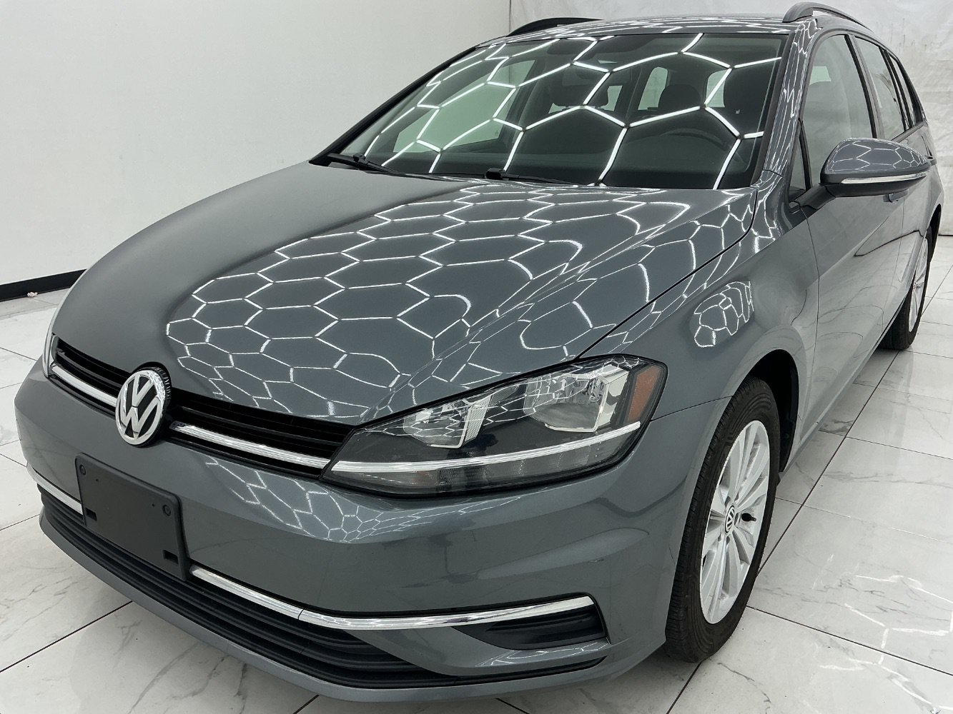 Used 2019 Volkswagen Golf S AWD/4WD image 1