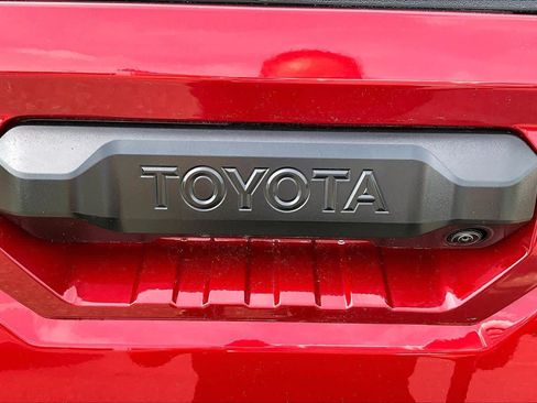 New 2026 Toyota Tundra SR5 AWD/4WD image 15