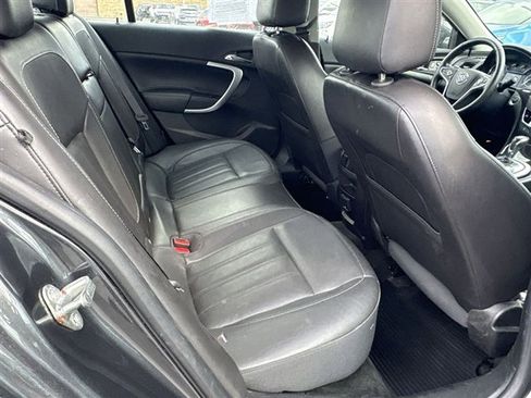 Used 2017 Buick Regal Premium image 25